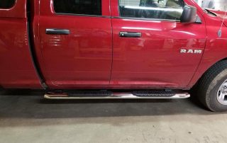Westin Pro-Trax 4" Stainless steel running boards